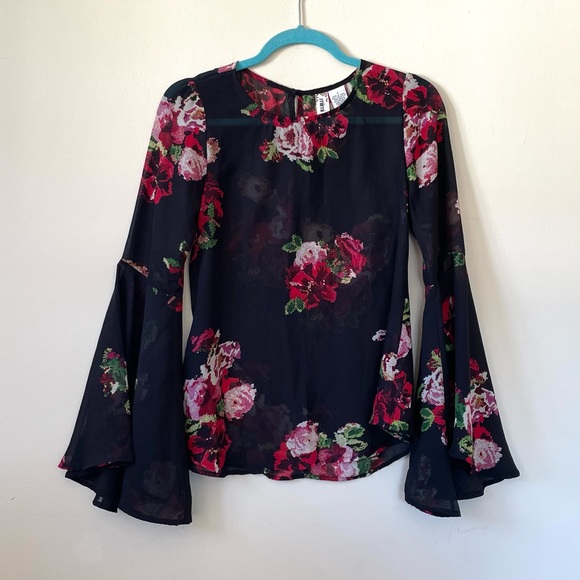 Always Impressing Floral Print Statement Sleeve Top main image 0